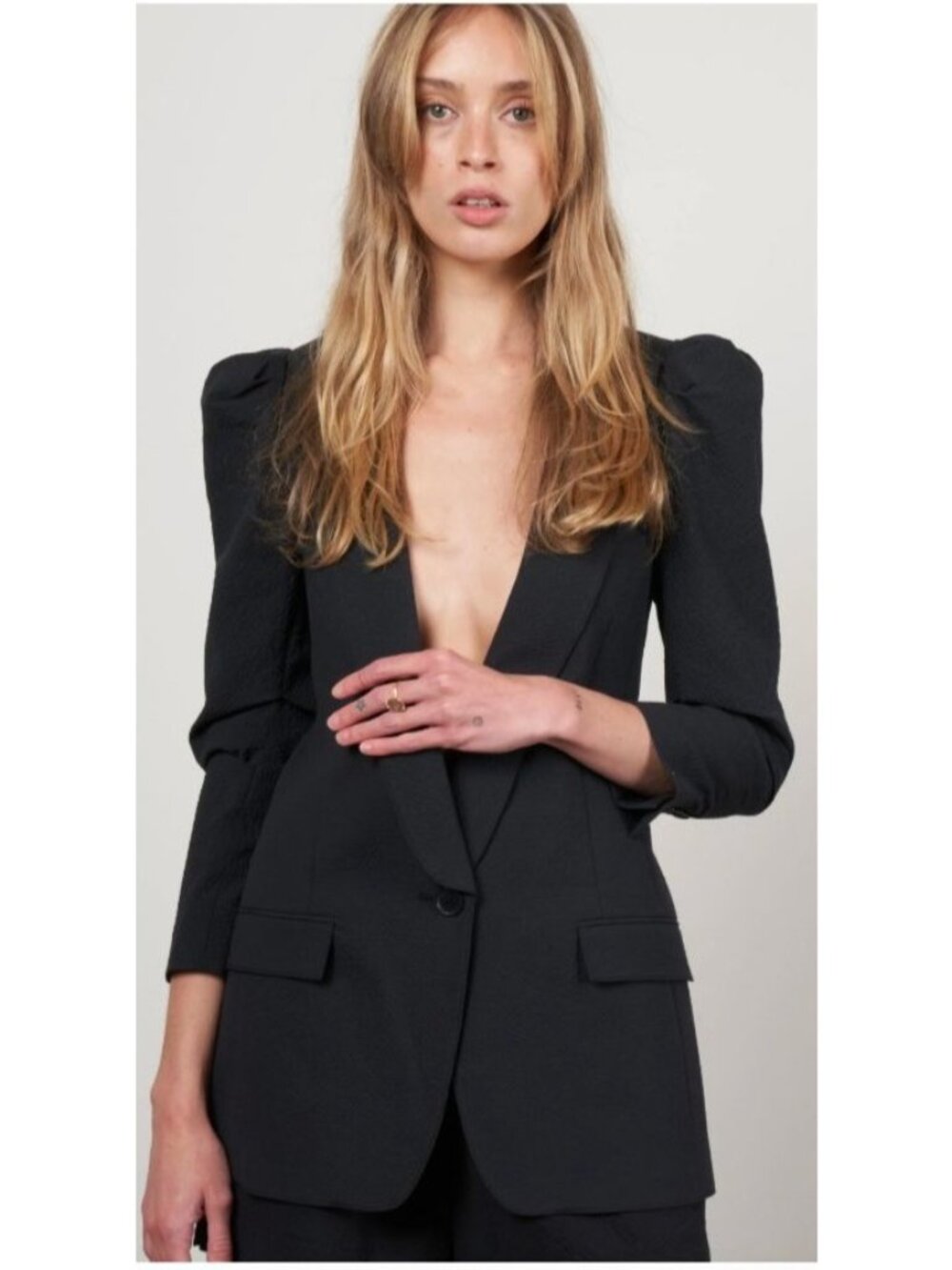 smythe scrunch sleeve long line blazer black size 4